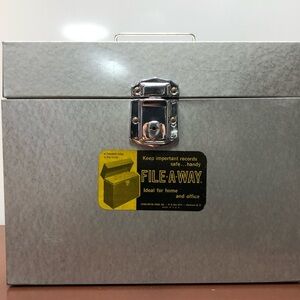 Vintage FILE-A-WAY Metal Locking Storage Box. (no key)